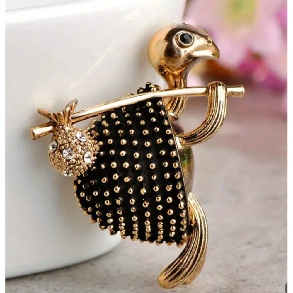 Cute hobo‎ turtle brooch with gems